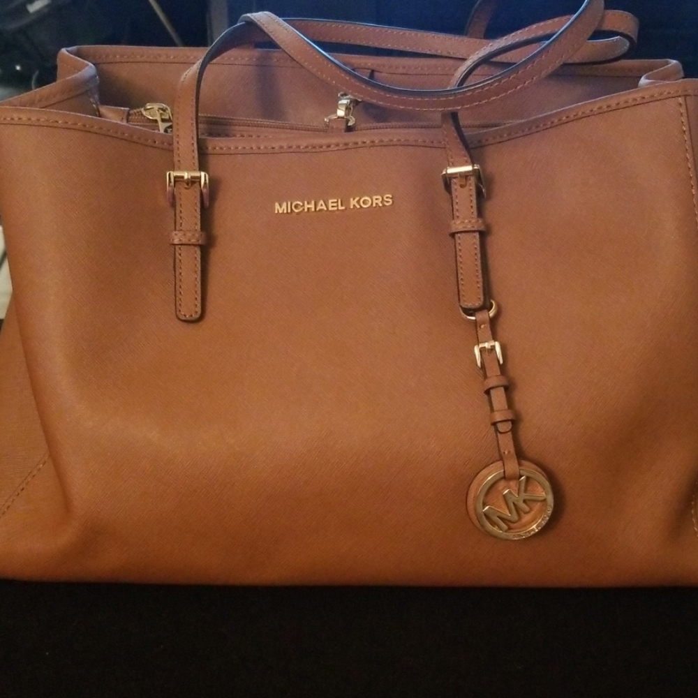 Micheal Kors Tote